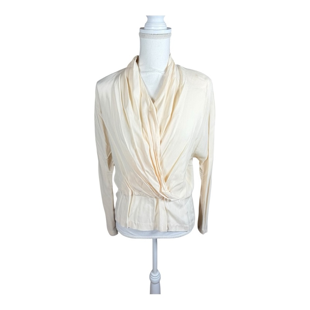 Josephine Chaus‎ Elegant Cream Top